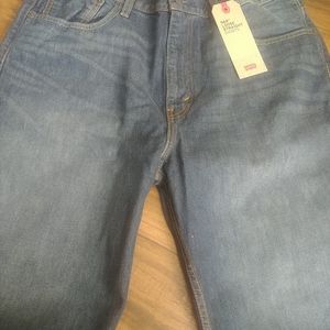 Levis size 34 shorts. 569 NWT